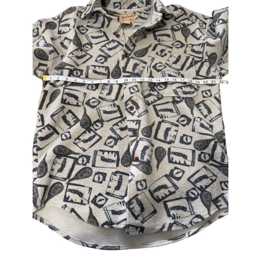 Vintage Woolrich Button-Up Flannel Shirt Fishing Print Size M Shacket Grey - Picture 4 of 6